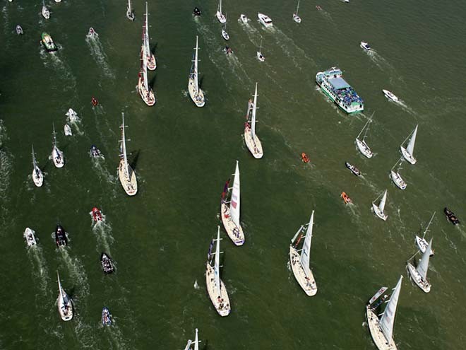 The homecoming fleet of all participating boats of The Clipper 11-12 Round the World Yacht Race. © onEdition http://www.onEdition.com